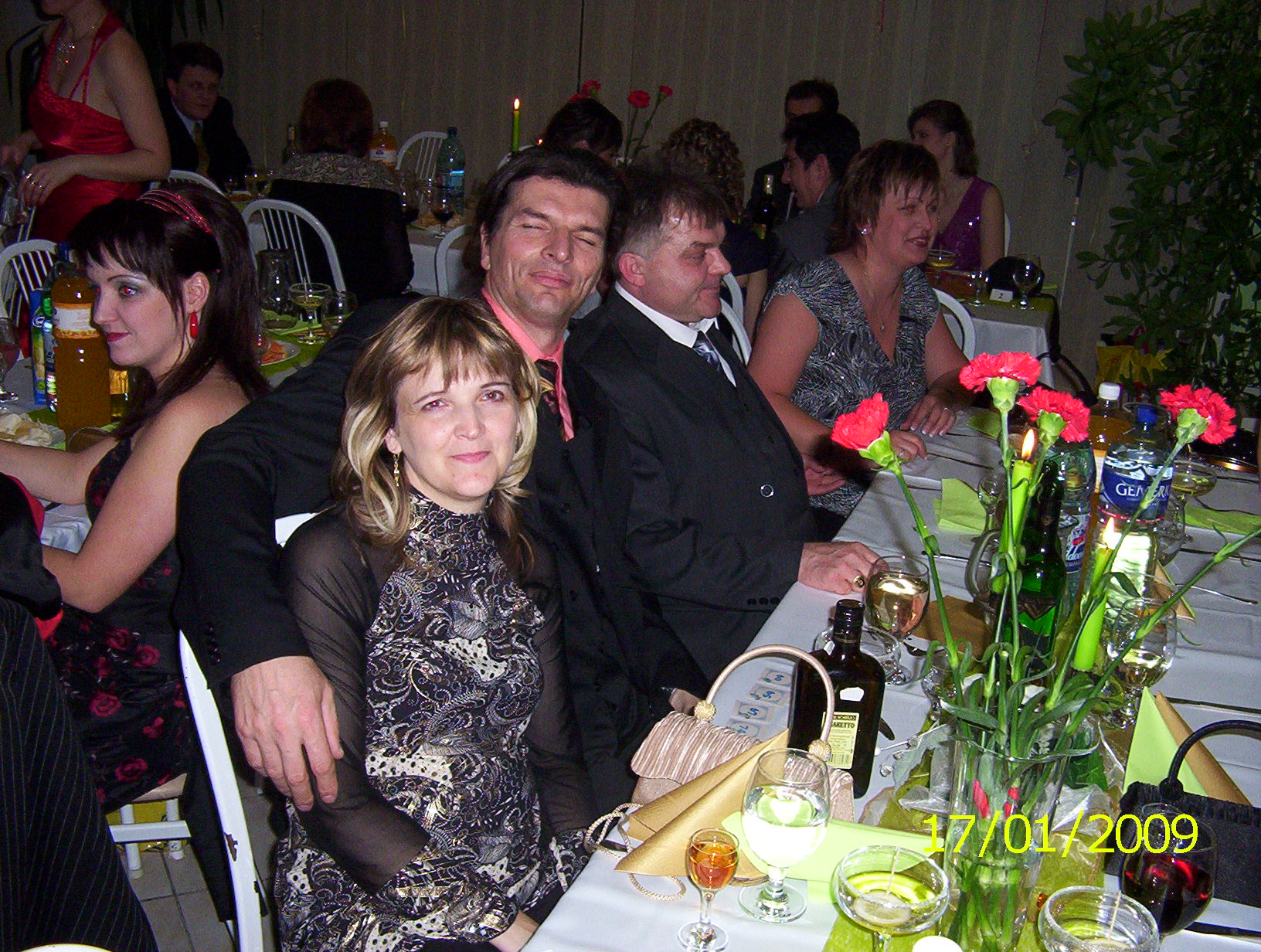 Ples ZŠ Juh 2009
